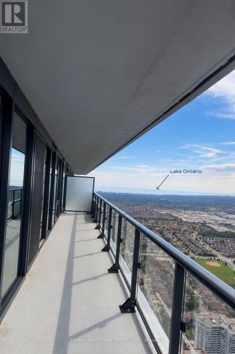 7402 - 448 BURNHAMTHORPE ROAD W, Mississauga (City Centre), Ontario, L5B0R4