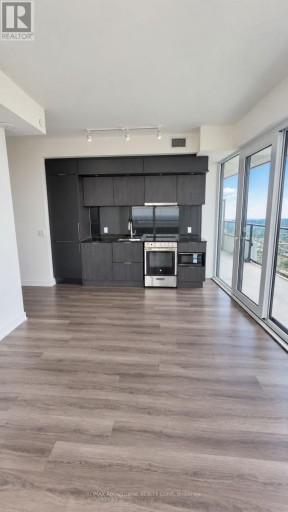7402 - 448 BURNHAMTHORPE ROAD W, Mississauga (City Centre), Ontario, L5B0R4