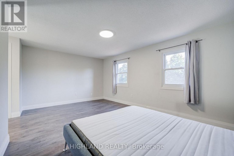 2032 GLENADA CRESCENT, Oakville (WC Wedgewood Creek), Ontario, L6H4M5