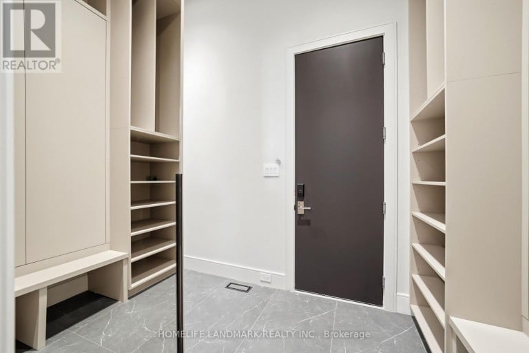 88 DUNCAN ROAD, Richmond Hill (Langstaff), Ontario, L4C6J7