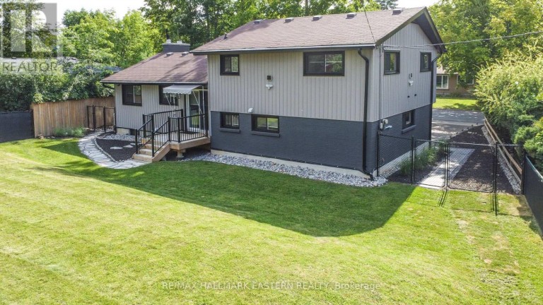 780 HOPKINS AVENUE, Peterborough (Town Ward 3), Ontario, K9J4Y8