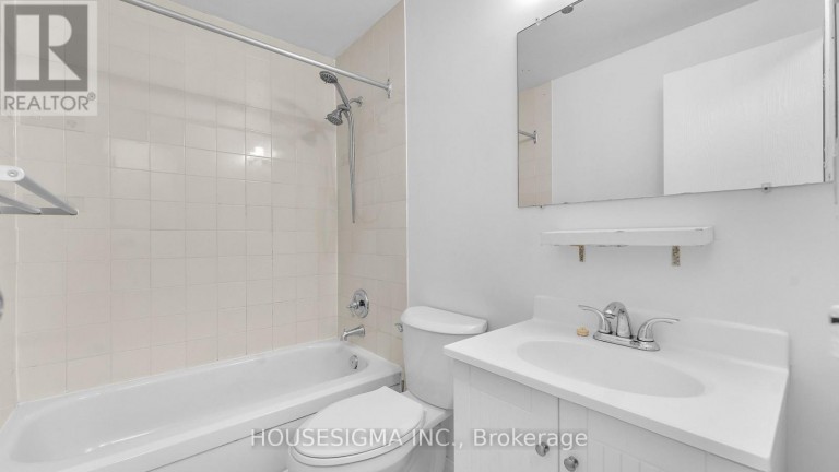 201 - 986 HURON STREET, London East (East A), Ontario, N5Y5E4