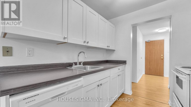 201 - 986 HURON STREET, London East (East A), Ontario, N5Y5E4