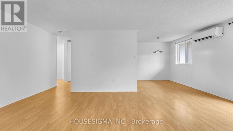 201 - 986 HURON STREET, London East (East A), Ontario, N5Y5E4