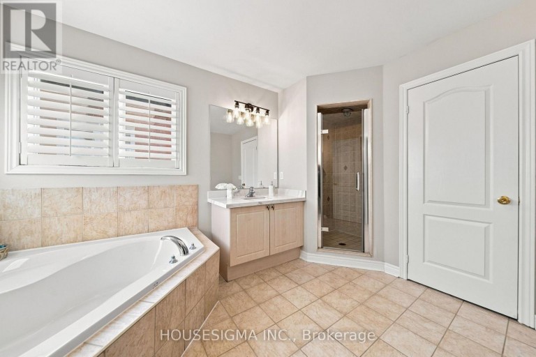 3266 WEATHERFORD ROAD, Mississauga (Churchill Meadows), Ontario, L5M7X6