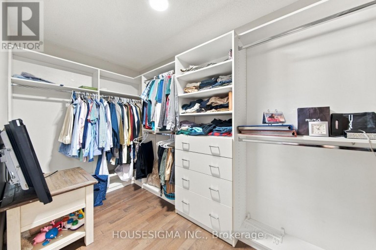 3266 WEATHERFORD ROAD, Mississauga (Churchill Meadows), Ontario, L5M7X6