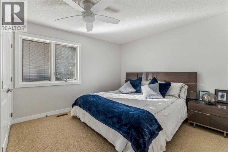 9956 Patton Road SW, Calgary, Alberta, T2V5E8