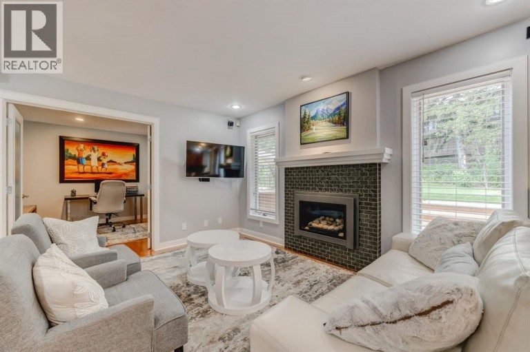 9956 Patton Road SW, Calgary, Alberta, T2V5E8