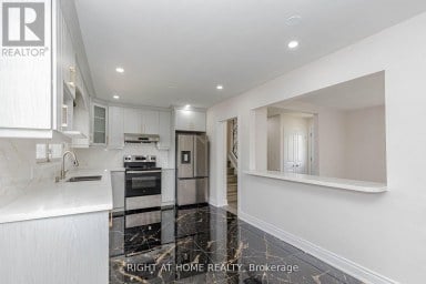 5154 NEW STREET Burlington (Appleby) Ontario photo 32