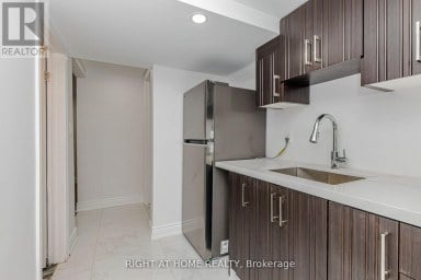 5154 NEW STREET Burlington (Appleby) Ontario photo 39