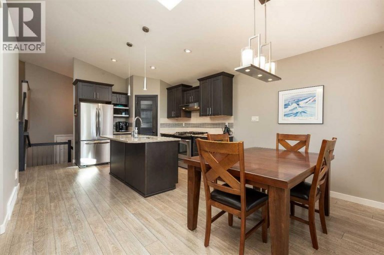 634 Canyonview Landing W, Lethbridge, Alberta, T1K5R9