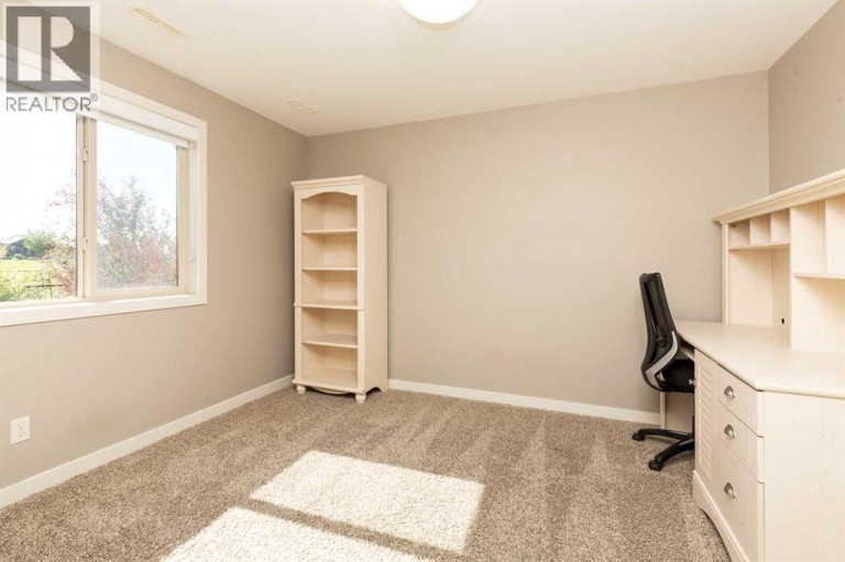 634 Canyonview Landing W, Lethbridge, Alberta, T1K5R9