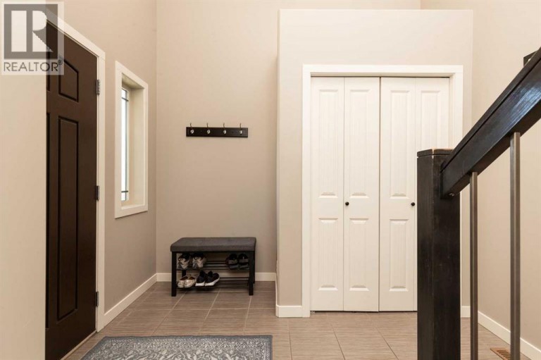 634 Canyonview Landing W, Lethbridge, Alberta, T1K5R9