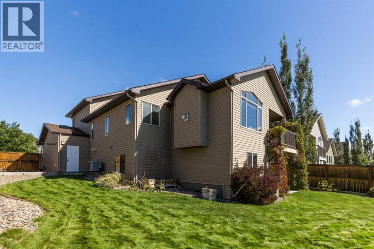 634 Canyonview Landing W, Lethbridge, Alberta, T1K5R9