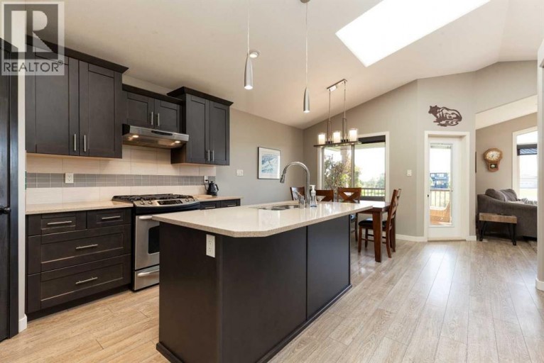 634 Canyonview Landing W, Lethbridge, Alberta, T1K5R9