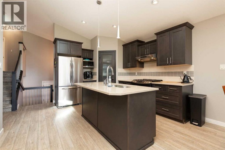 634 Canyonview Landing W, Lethbridge, Alberta, T1K5R9