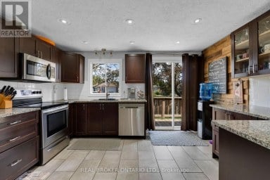 37 HICKLING TRAIL Barrie (Grove East) Ontario photo 12