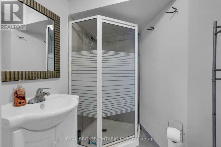 37 HICKLING TRAIL, Barrie (Grove East), Ontario, L4M5S5