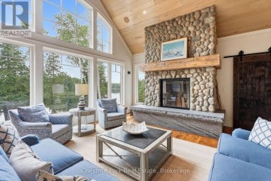 1136 SEVERN LANE Algonquin Highlands (McClintock) Ontario photo 8