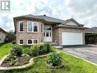 1688 KEPPLER CRESCENT Peterborough (Monaghan Ward 2) Ontario photo 1