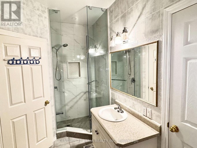 1688 KEPPLER CRESCENT, Peterborough (Monaghan Ward 2), Ontario, K9K2P5