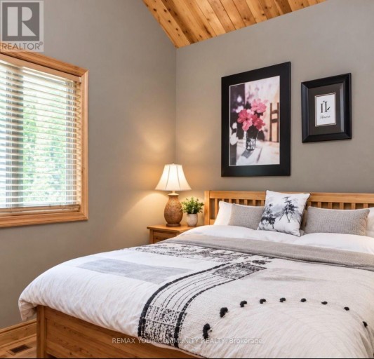 2039 BEAVER DAM ROAD, Severn, Ontario, L3V1E0