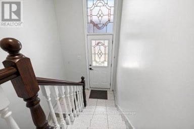 19 HAMER BOULEVARD Toronto (Kingsview Village-The Westway) Ontario photo 23