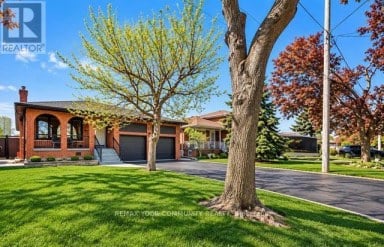 19 HAMER BOULEVARD Toronto (Kingsview Village-The Westway) Ontario photo 4