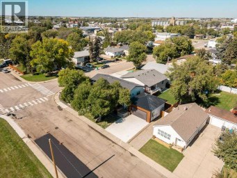 2021 15 Street Coaldale Alberta photo 25