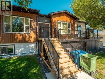 2021 15 Street Coaldale Alberta photo 3