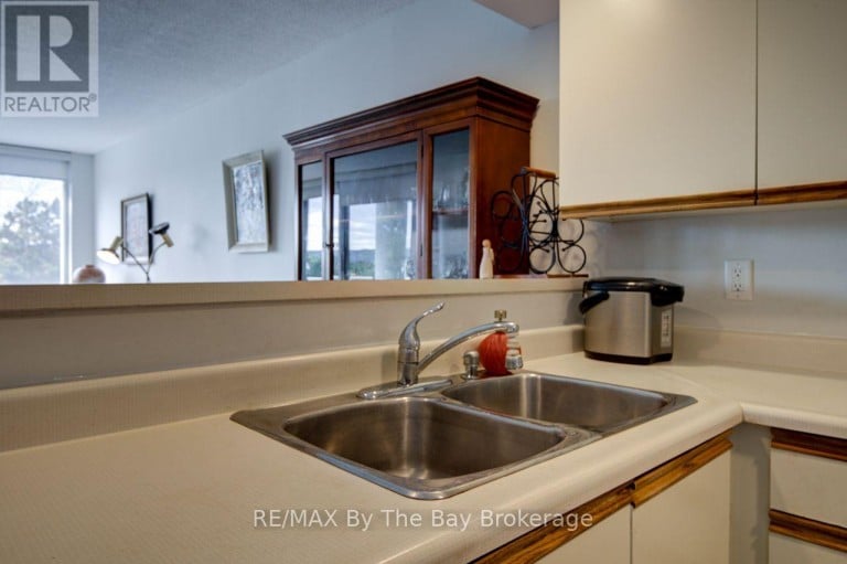 502 - 24 RAMBLINGS WAY, Collingwood, Ontario, L9Y5S6