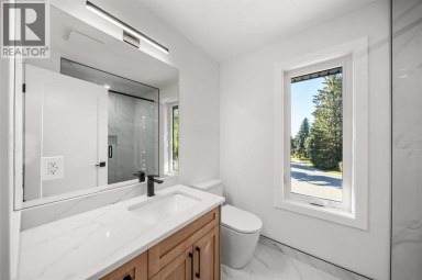 5204 Barron Drive NW Calgary Alberta photo 28