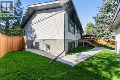 5204 Barron Drive NW Calgary Alberta photo 44