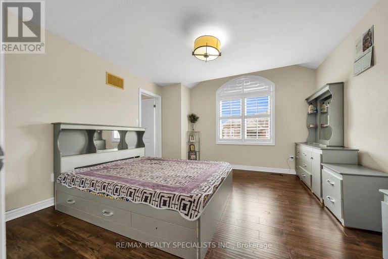 48 GAME CREEK CRESCENT, Brampton (Northwest Sandalwood Parkway), Ontario, L7A0K3