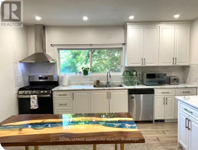 1119 REBECCA STREET, Oakville (WO West), Ontario, L6L1Y6