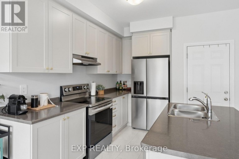 73 BUTLER BOULEVARD, Kawartha Lakes (Lindsay), Ontario, K9V6A9