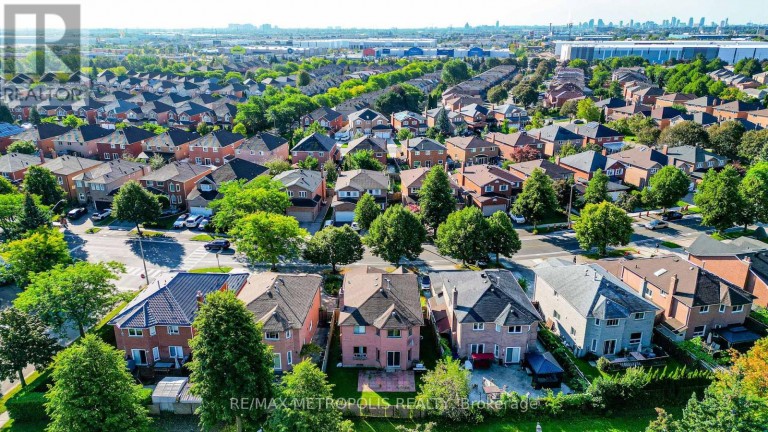 214 ELSON STREET, Markham (Middlefield), Ontario, L3S3B9