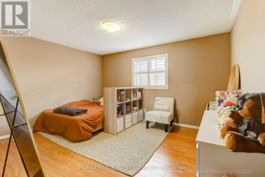 806 WHITE CLOVER WAY Mississauga (East Credit) Ontario photo 19