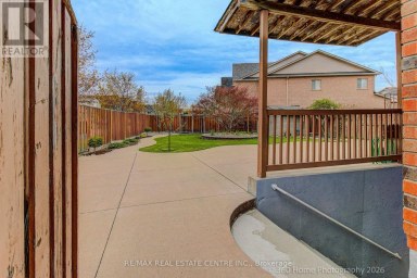 806 WHITE CLOVER WAY Mississauga (East Credit) Ontario photo 24