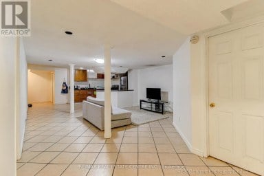 806 WHITE CLOVER WAY Mississauga (East Credit) Ontario photo 28