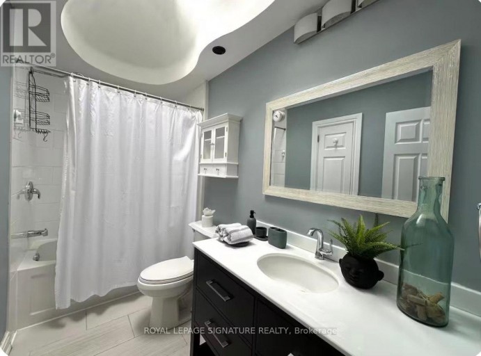 1353 SHELDON AVENUE, Oakville (WO West), Ontario, L6L2P9