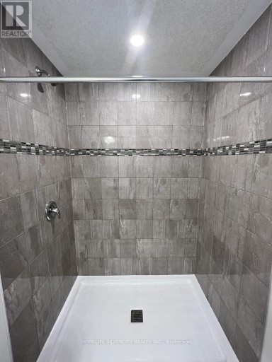 25 ISHERWOOD AVENUE, Cambridge, Ontario, N1R0E2