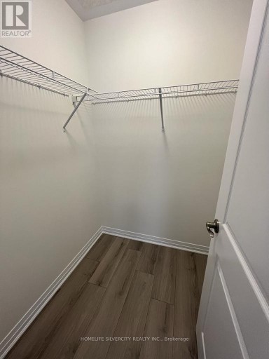 25 ISHERWOOD AVENUE, Cambridge, Ontario, N1R0E2