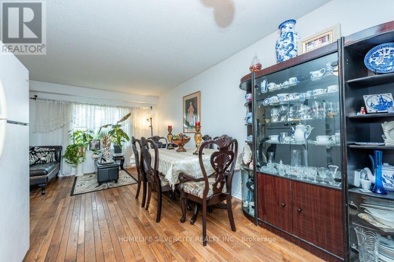 36 - 900 CENTRAL PARK DRIVE, Brampton (Northgate), Ontario, L6S3J6