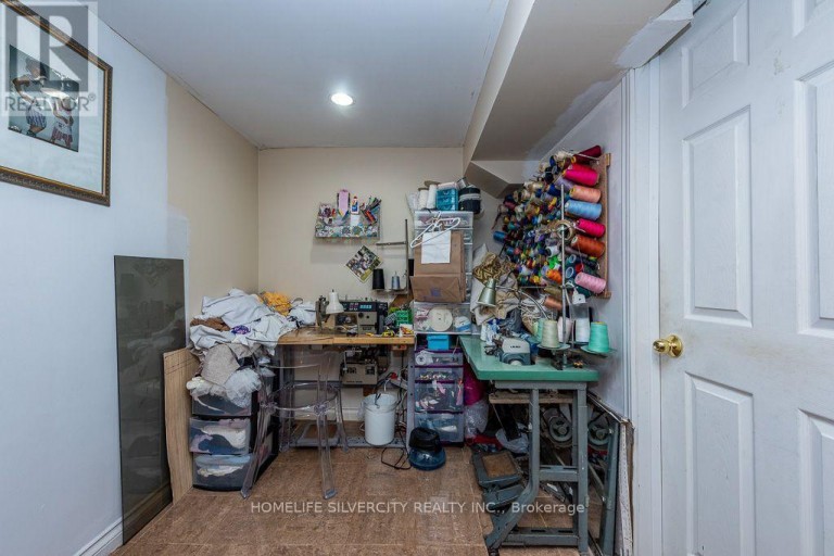 36 - 900 CENTRAL PARK DRIVE, Brampton (Northgate), Ontario, L6S3J6