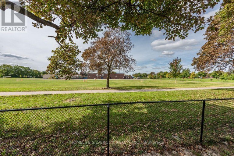 36 - 900 CENTRAL PARK DRIVE, Brampton (Northgate), Ontario, L6S3J6