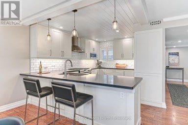 423 MARINERS WAY Collingwood Ontario photo 11