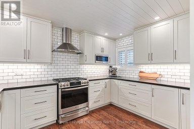 423 MARINERS WAY Collingwood Ontario photo 9