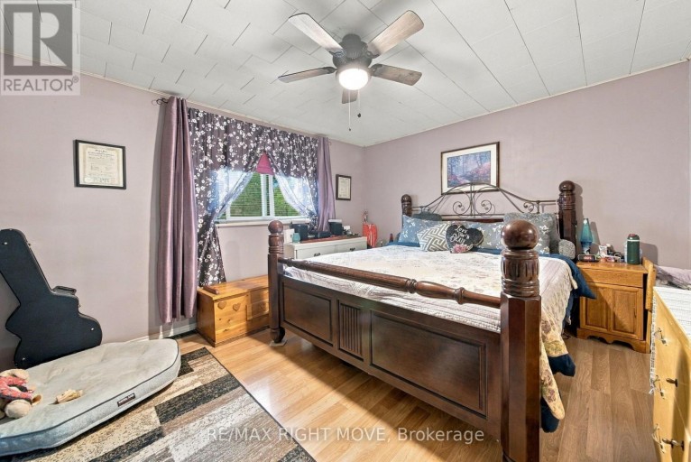 3425 CORONATION AVENUE, Severn (West Shore), Ontario, L0K1G0