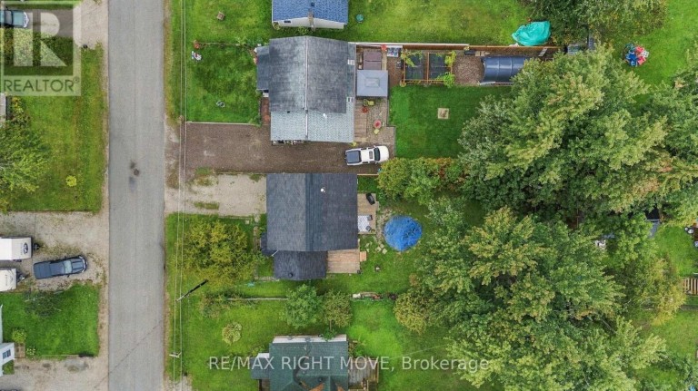 3425 CORONATION AVENUE, Severn (West Shore), Ontario, L0K1G0